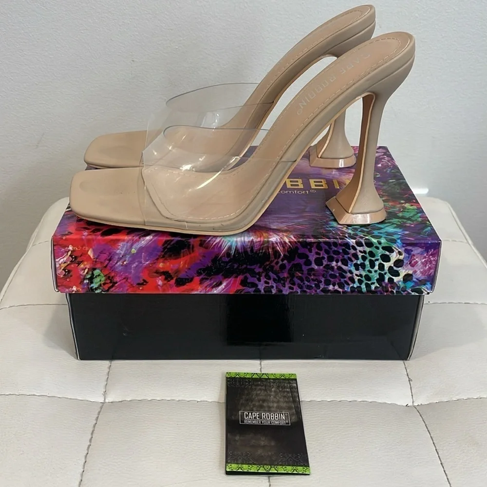Sexy Nude Heel size 7.5